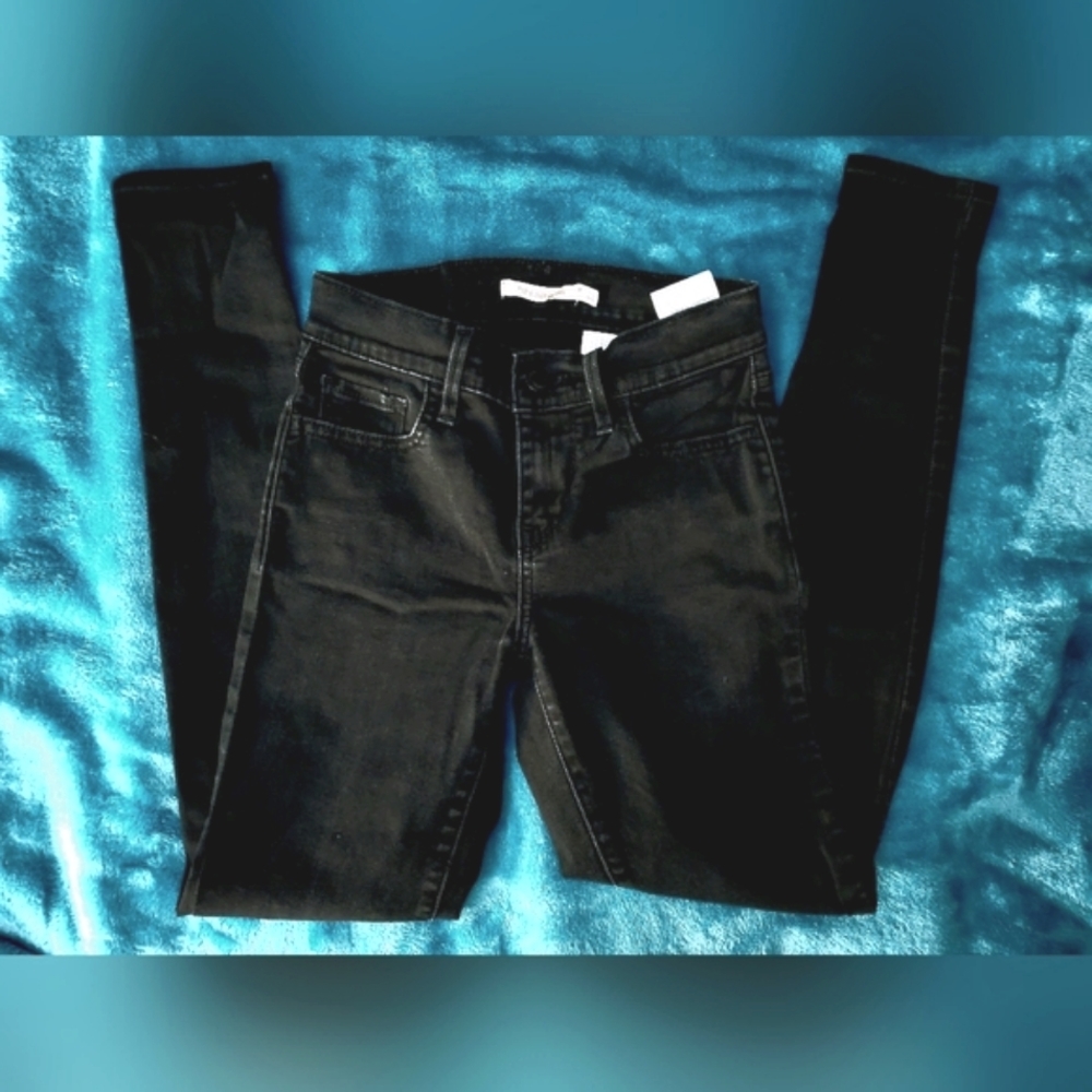Women's Levis 710 Super Skinny Jeans‎ Size 25
